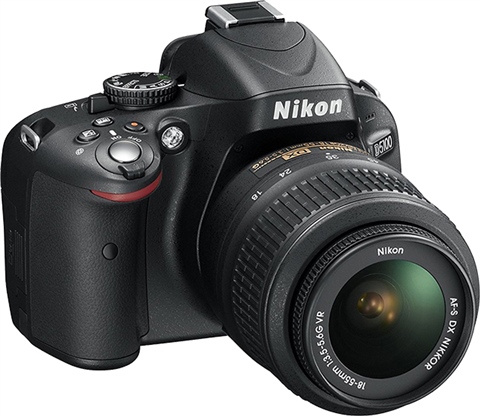 Nikon D5100 16.2M + 18-55mm VR