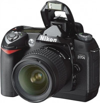 Nikon D70S with 18-70mm lens